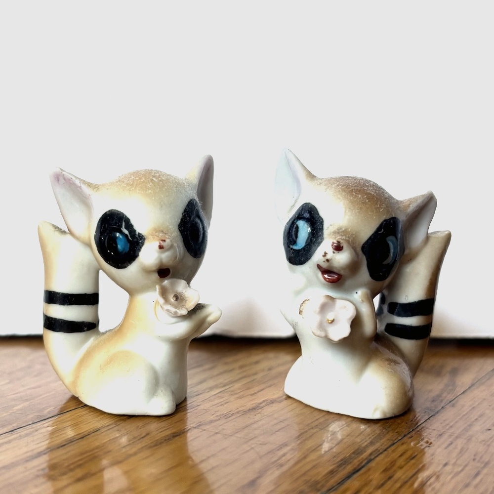 Cute Vintage porcelain raccoon figurines, make in Japan